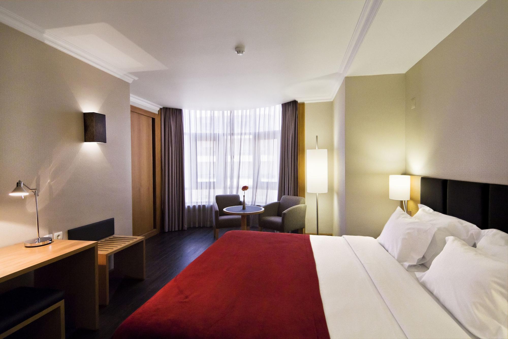 Sana Reno Hotel Лиссабон Экстерьер фото